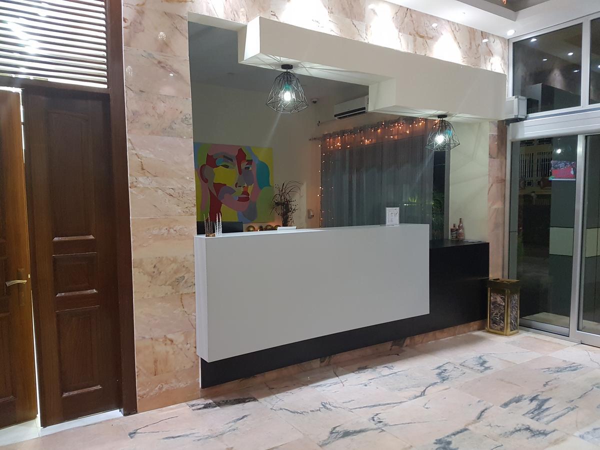 Hotel Bella Riva Κινσάσα Εξωτερικό φωτογραφία